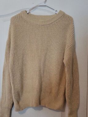 Universal Thread Medium Sweater